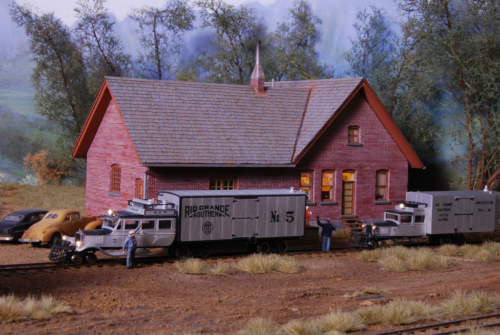 Ridgway Roundhouse diorama by Kevin Shanahan and Phil Gazzano